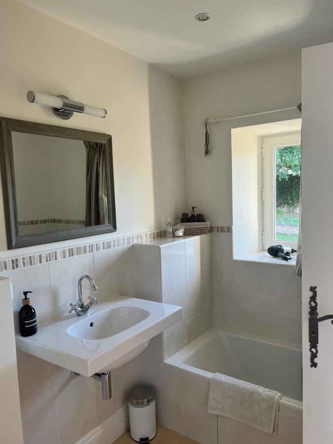 La Girarde Bed & Breakfast Saint-Quentin-de-Caplong Bagian luar foto
